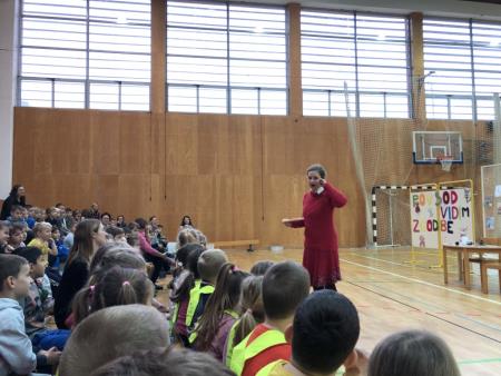 Obisk Natase Konc Lorenzutti, foto OS Mirna (7)